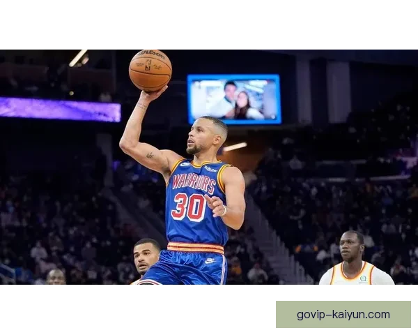 斯卡洛尼在更衣室管理中展现出稳健领导力，提升球队士气与凝聚力