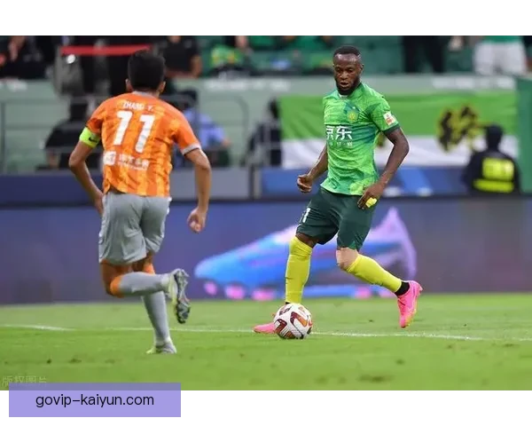 北京国安阿德本罗表现稳健，近期状态回暖引关注